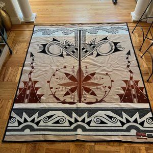Pendleton Blanket - like new!